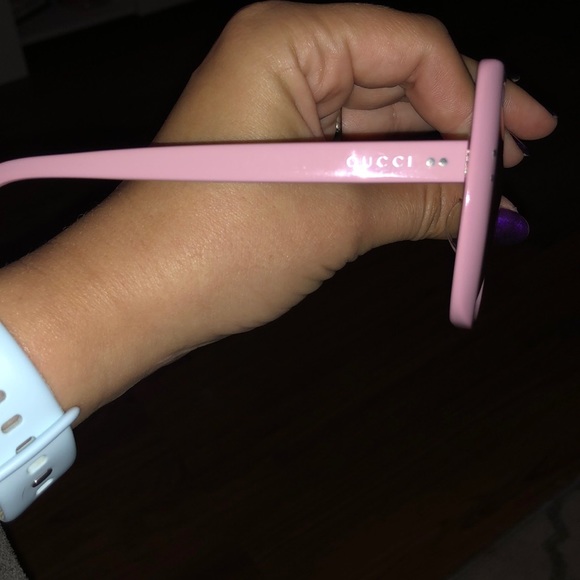 GUCCI PINK SUNGLASSES BRAND NEW! No scratches! I love them they are a super sale - Picture 6 of 11